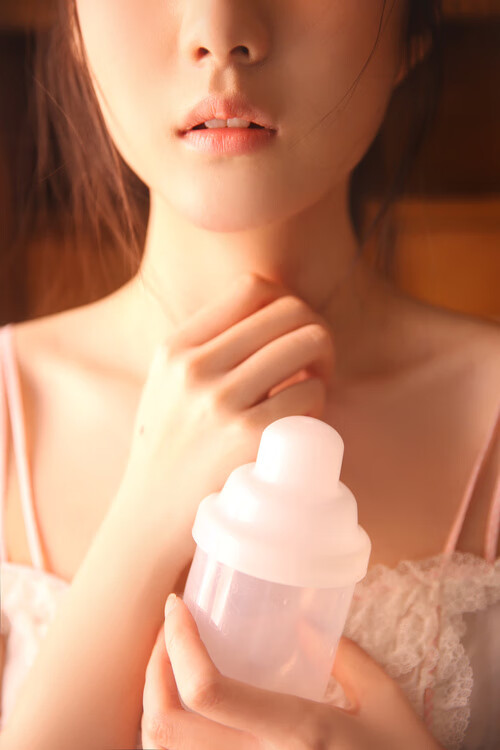 开云官方网站-那不勒斯新援表现出色,那不勒斯新援表现出色的球员